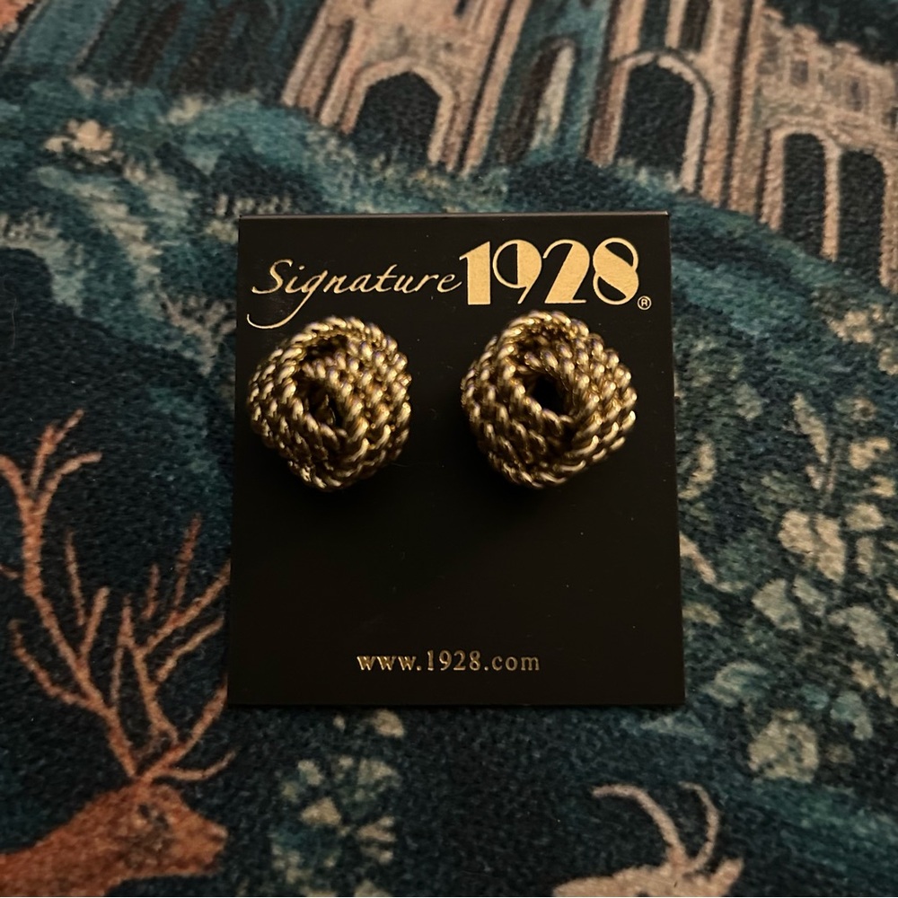 Signature 1928 • “Cleopatra” Gold Tone Knot Earrings